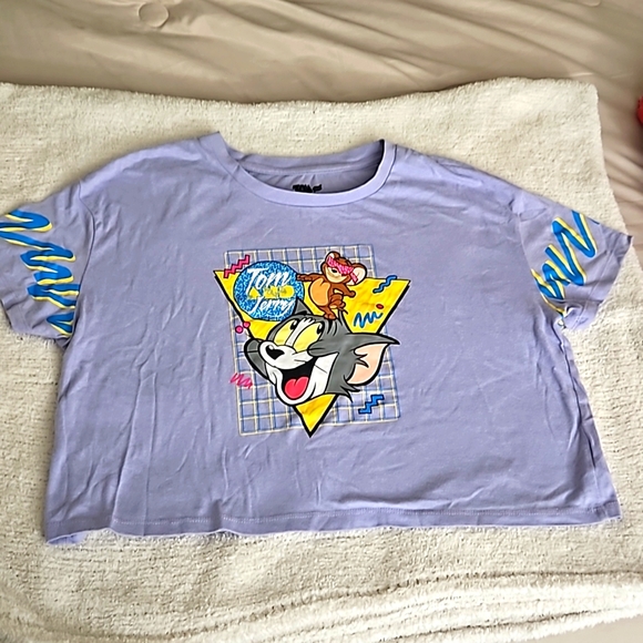 Tom and Jerry Tshirt - Picture 2 of 8